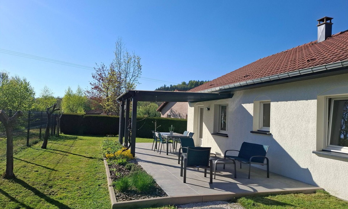 Mesnil Sous Les Cotes Cottage | Charming 2-Bedroom House with Garden, Near Gérardmer and Alsace Attractions