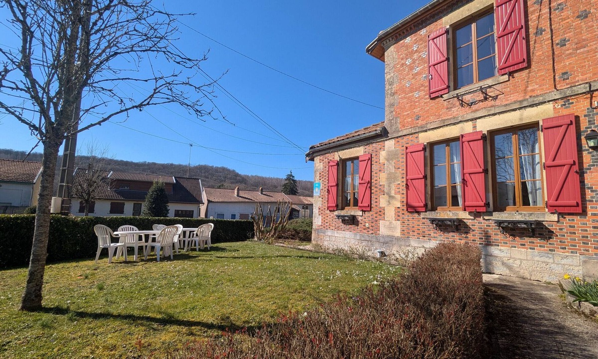 Futeau Cottage | Charming 3-Bedroom Cottage in Verdant Futeau, Near Verdun and Châlons-en-Champagne