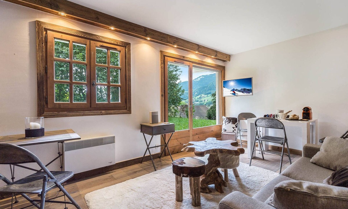 Megeve Apartment | Charming apartment, terrace and garden - 4 guests