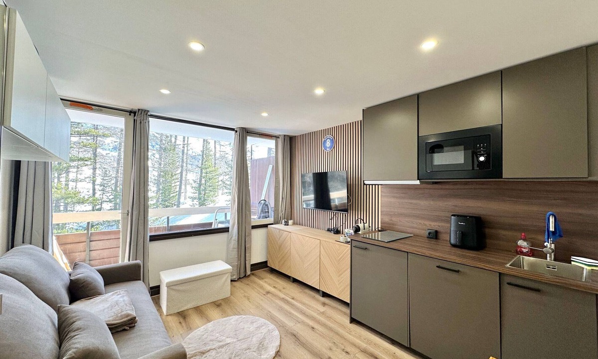 Les Claux Apartment | Charming renovated studio in the mountains, pets allowed