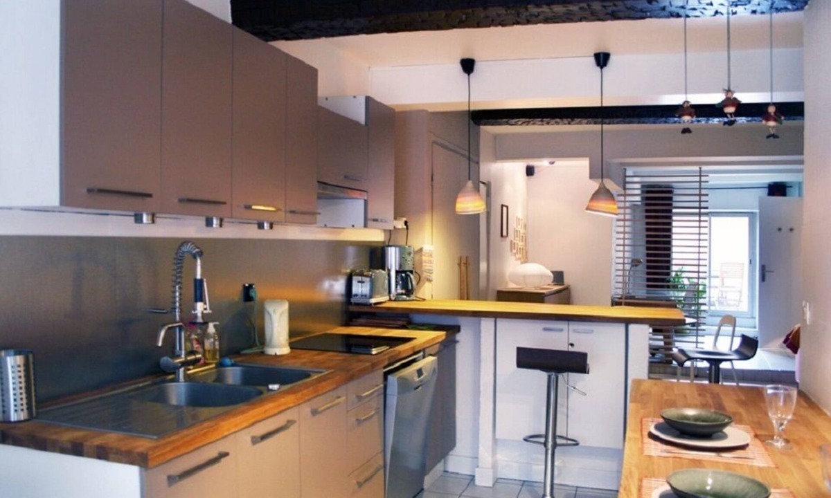 Croix Rousse House | Charming T2, 57m² with 30m² terrace & garage