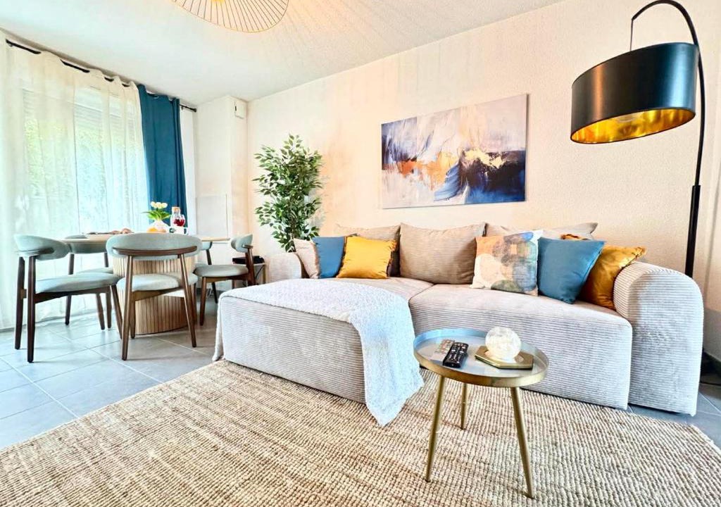 Tournefeuille Apartment | Charming Tournefeuille House