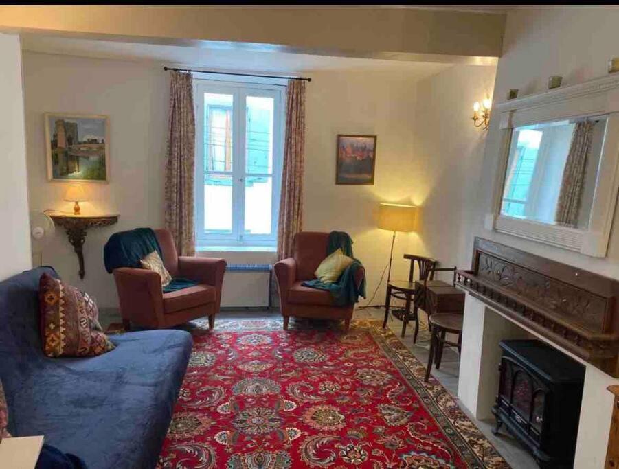 Quillan House | Cheerful, traditional 3 bedroom home in Quillan