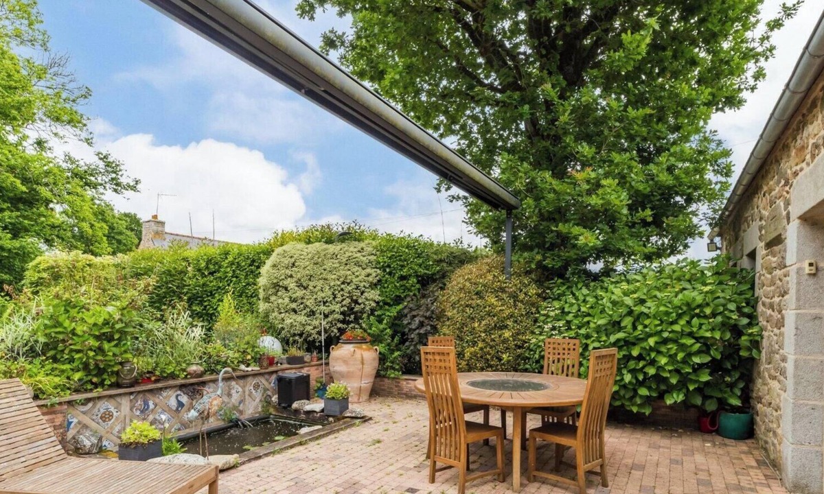 Saint-Adrien House | Chez Papitou - Family Getaway in Brittany