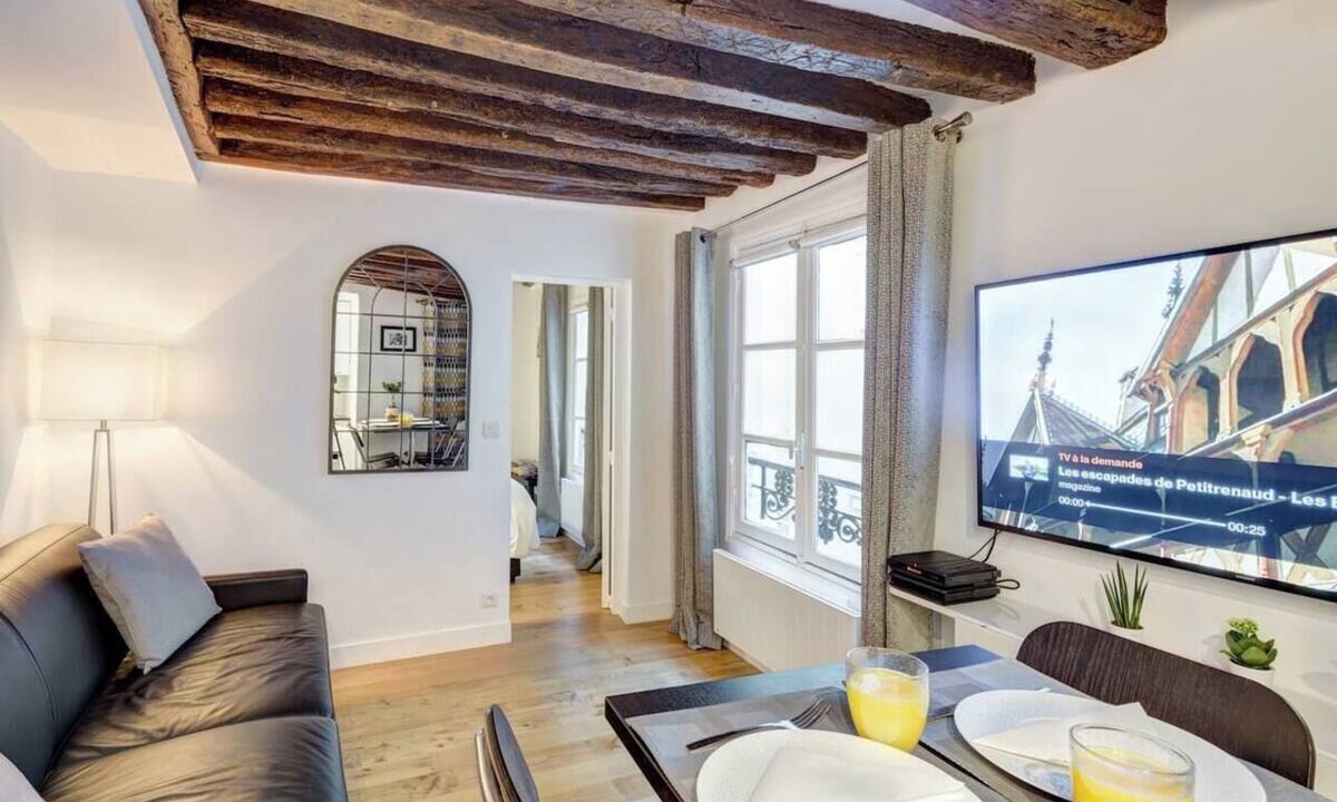 Saint-Gervais Apartment | Chic Marais Retreat | Steps to Cafes & Notre Dame