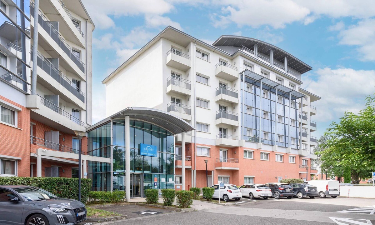 Saint - Martin - du - Touch Apartment | Clarion Aparthotel Toulouse Le Parc de l’Escale