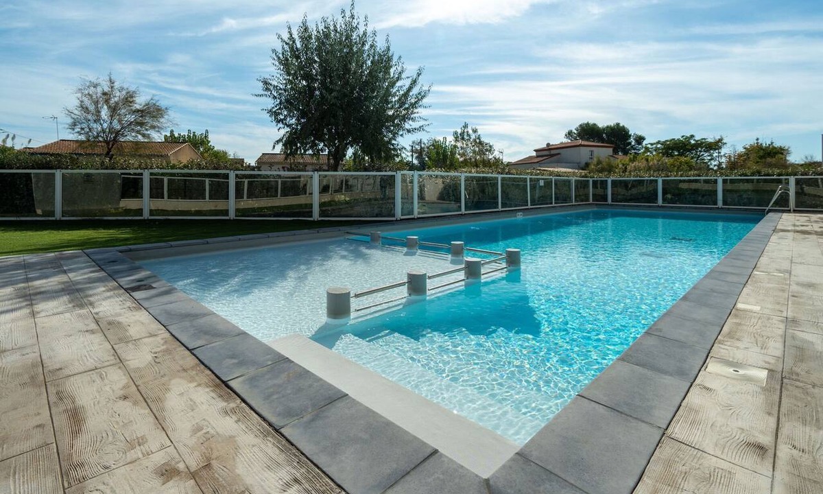 Valras-Plage Apartment | Coastal Comfort in Valras-Plage