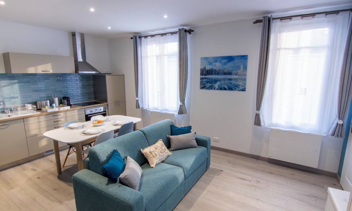 Chalons-en-Champagne Apartment | Cocon d'Hiver - Wifi - Free parking - 3 stars - GoodMarning