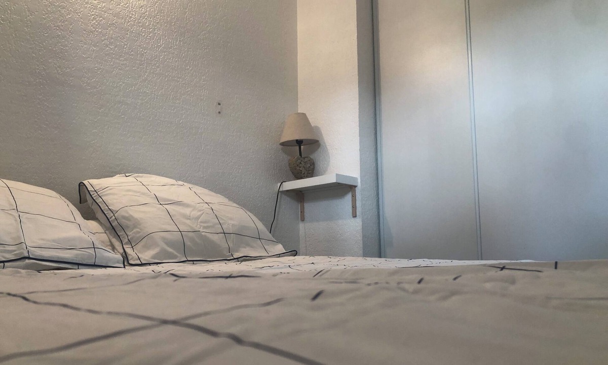 Esquieze-Sere Apartment | Comfortable 2-bedroom apartment 2 minutes' walk from the center of Luz Saint Sauveur