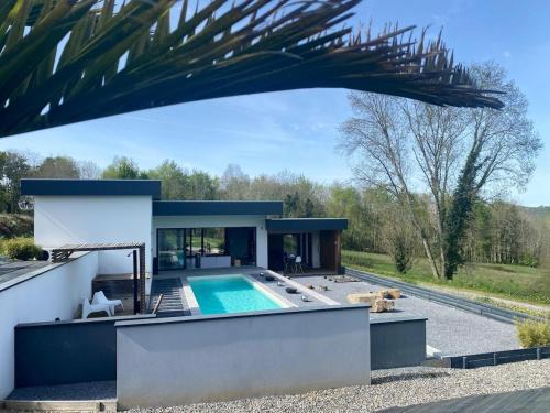 Parbayse Villa | Contemporary house, absolute quiet in nature