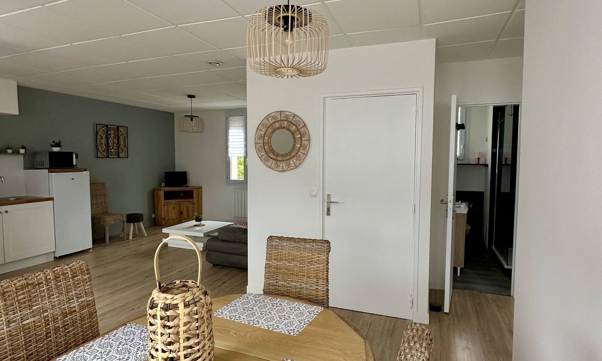 Saint-Quay-Portrieux Apartment | Cosy apartment for 4 people in St Quay-Portrieux