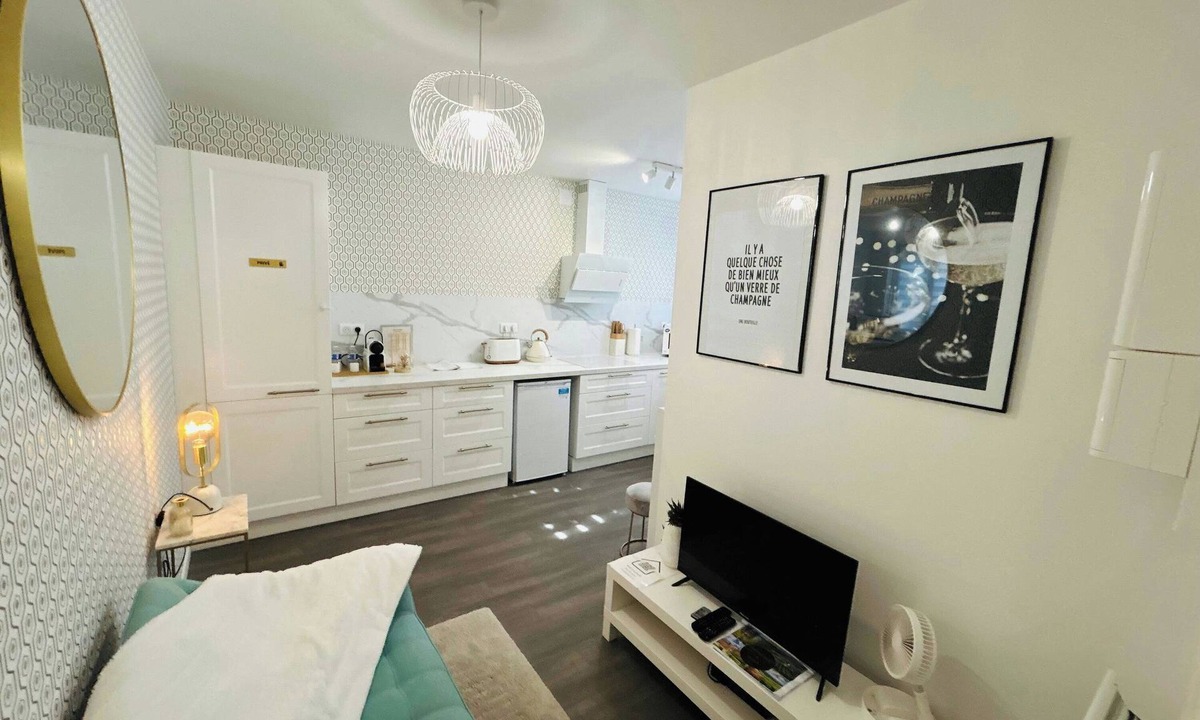 Laon Sud Apartment | Cosy'Bulles | Centre-ville | Tramway