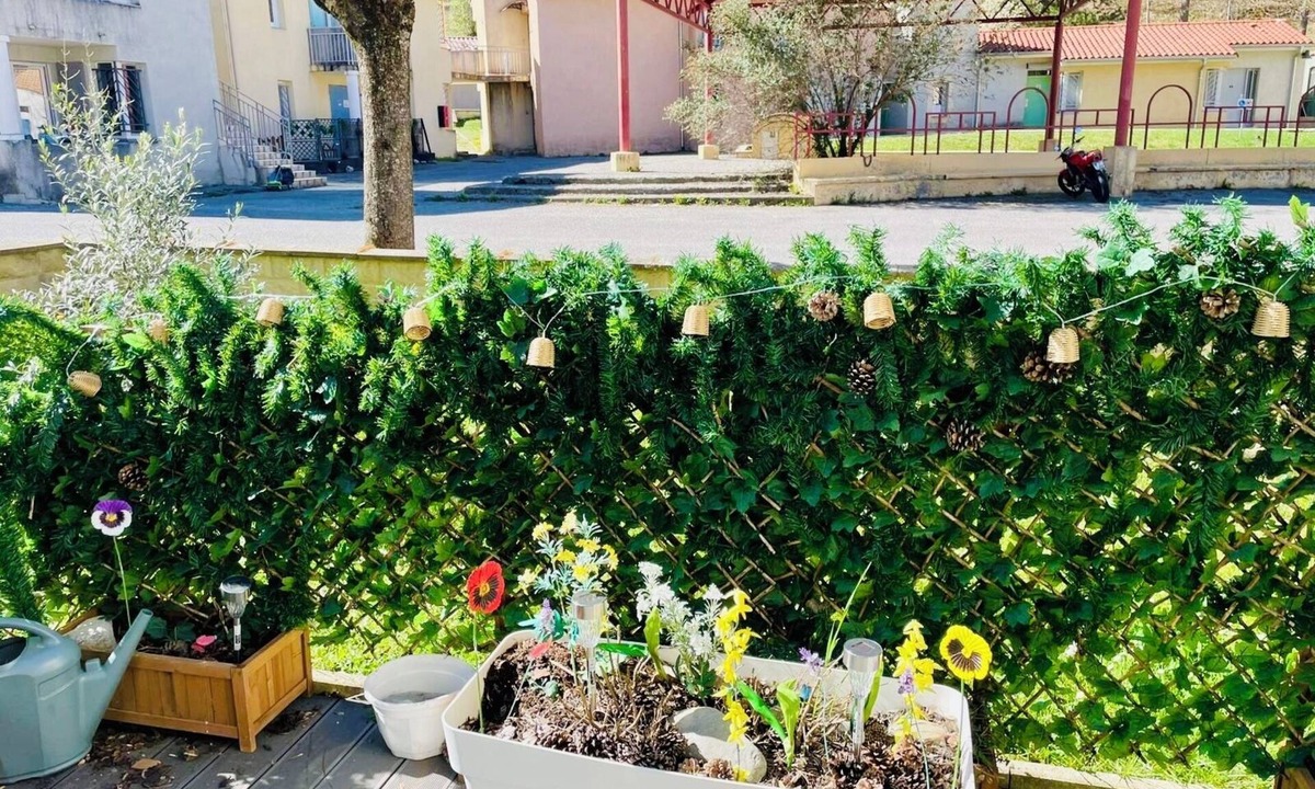 Digne-les-Bains Apartment | Cosy T2 just a stone's throw from the thermal baths - Swimming pool & Secure residence