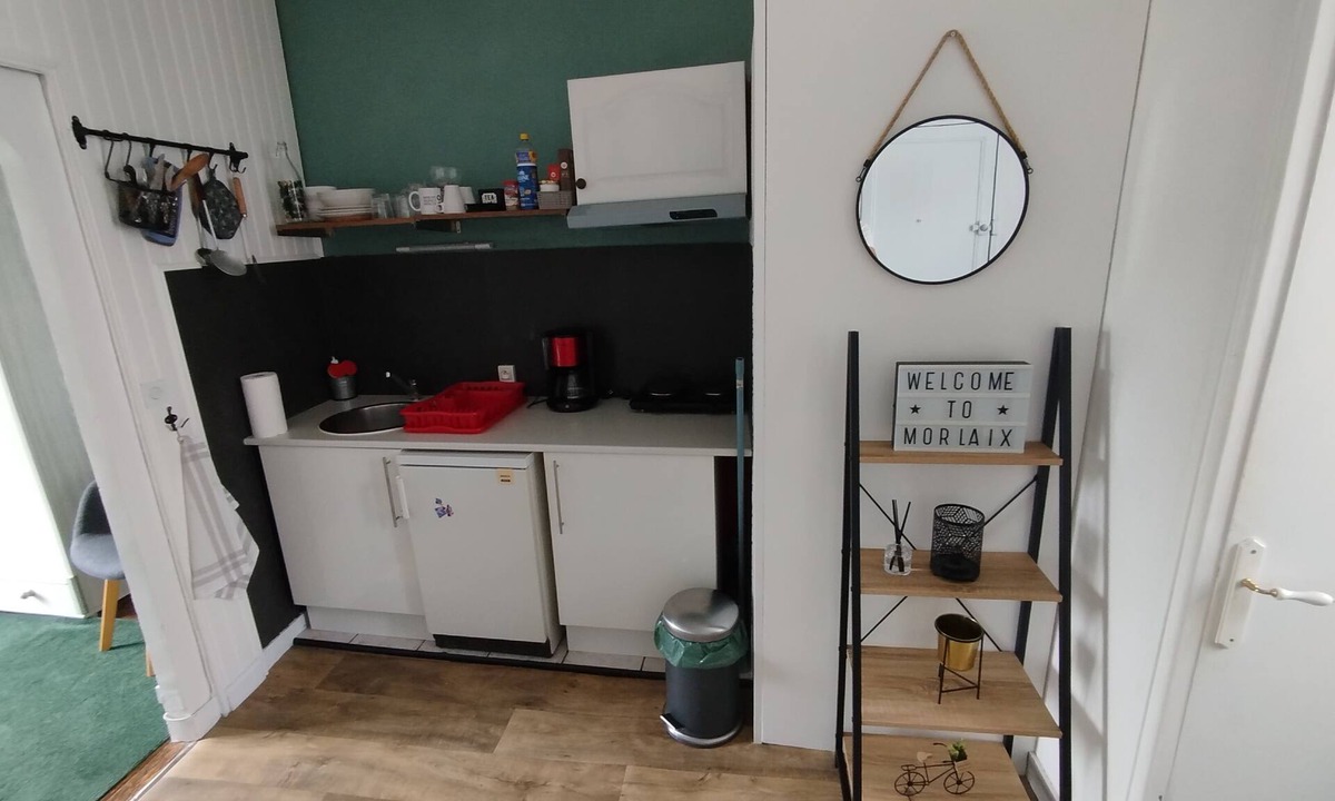 Morlaix Apartment | Cosy T2 with view in Morlaix between station and town center
