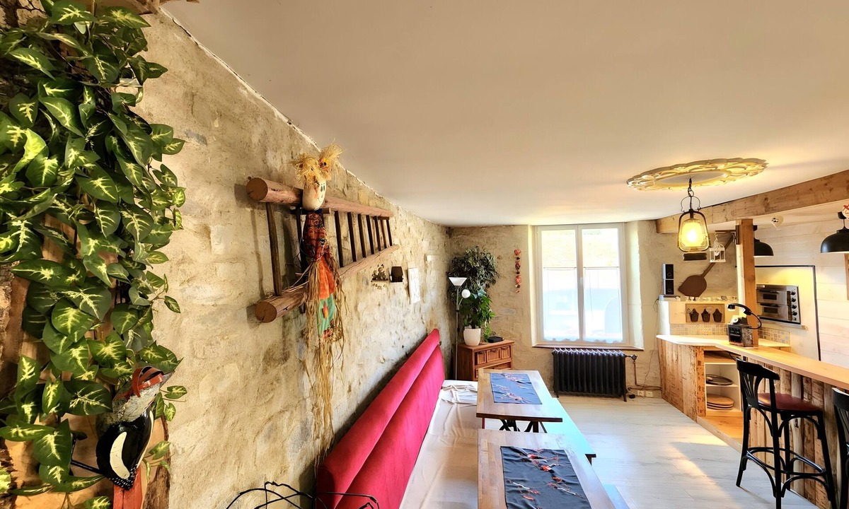 Etreval Cottage | Cottage with Bar, Pizza Oven, and Farm Visit