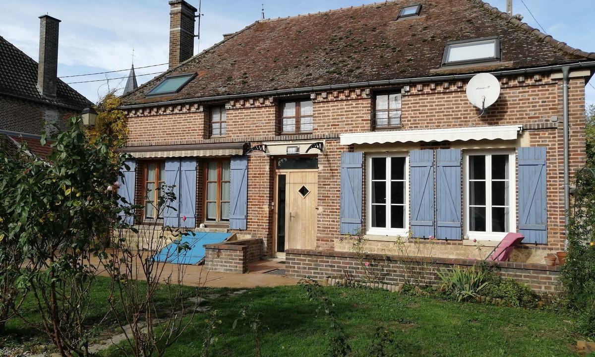 Bouilly House | Country gîte for 10 to 12 people