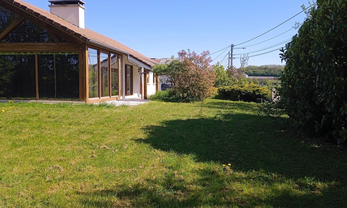 Deuxnouds-devant-Beauzee House | Country house near meuse TGV station between VERDUN and BAR LE DUC