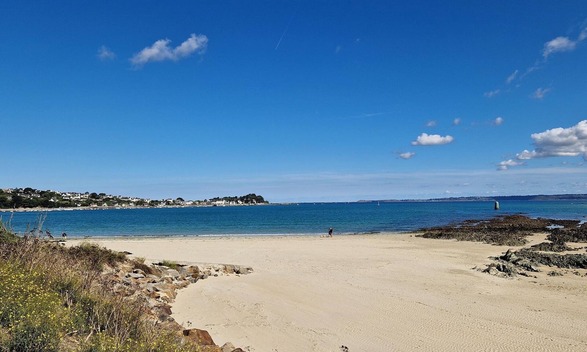 Plouegat-Guerand House | Countryside holiday home near the beach