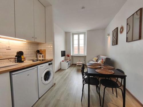 Centre Ville Apartment | Cozy 2 pers proche des Halles