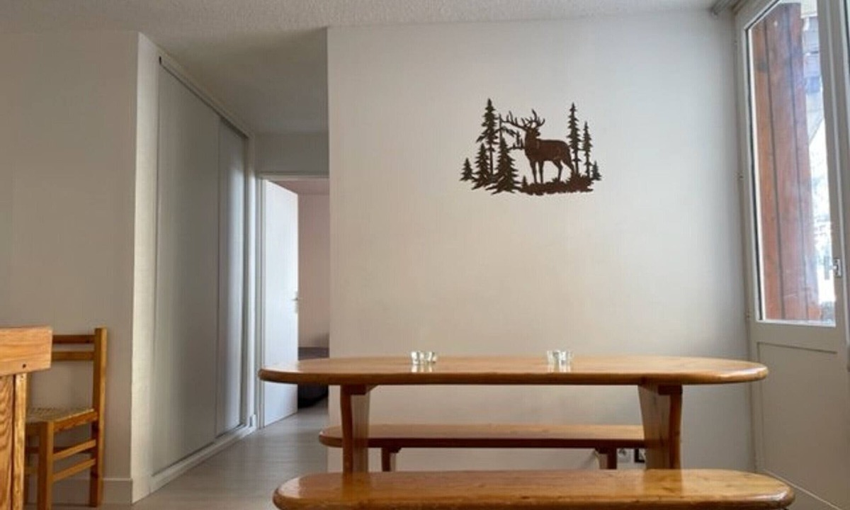 Orcieres-Merlette Apartment | Cozy 3-Room Apartment for 7 with Mountain Views, Ski-in/Ski-out, Close to Amenities, Free WiFi