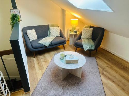 Chalons-en-Champagne Apartment | Cozy 45m2 apartment, 5-min walk to city center, Grand Jard