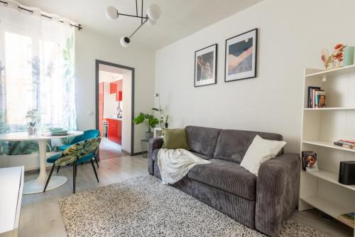 Reims Apartment | Cozy apartment - Downtown Place d'Erlon