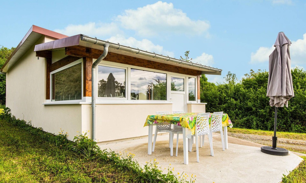 Bouzonville House | Cozy home in Bouzonville with WiFi