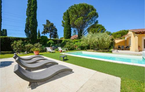 Cabannes House | Cozy Home In Cabannes With Wifi