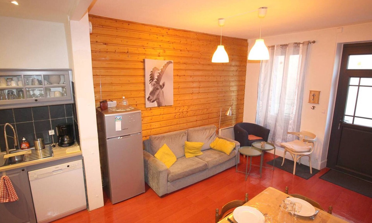 Bagneres-de-Luchon House | Cozy house 3 br., near market and cable car in Luchon