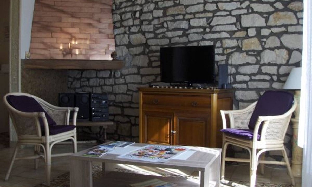 Rives de Meurthe Cottage | Cozy studio in Nancy, near center, wifi included