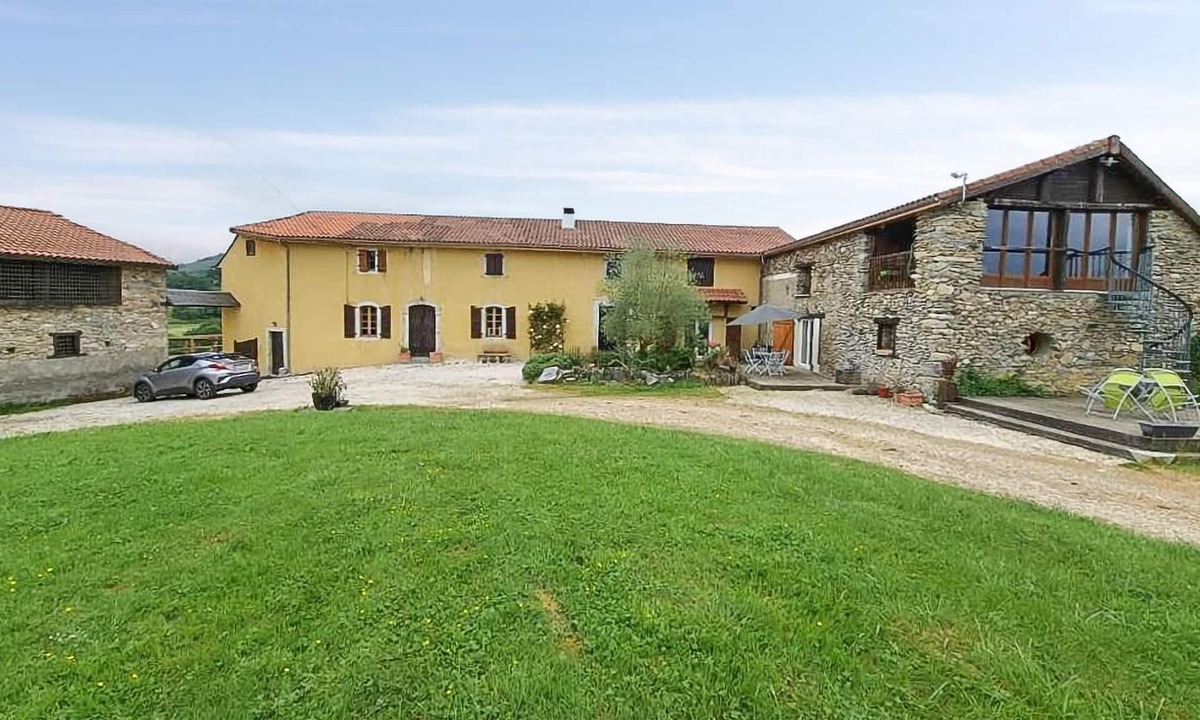 Montousse House | Do you want to relax in the high Pyrenees, quiet and close to the mountains? Then this place is made