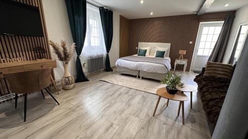 Grandvillers House | Domaine Blue Garden