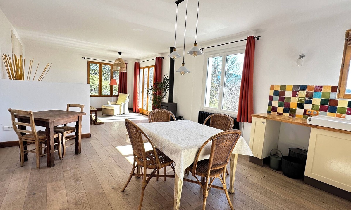 Saint-Jurs Apartment | Domaine de La Blache-l'amandier