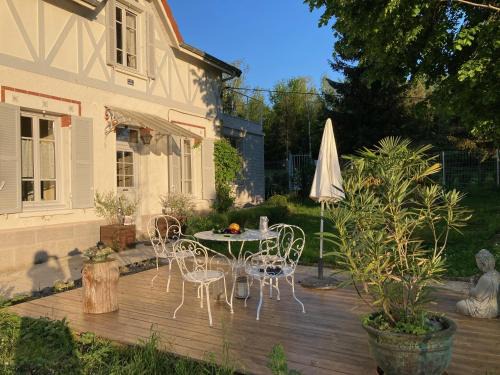 La Veuve Cabin | Domaine de la Renardière - Gite et Chambre d'hôtes à la Veuve