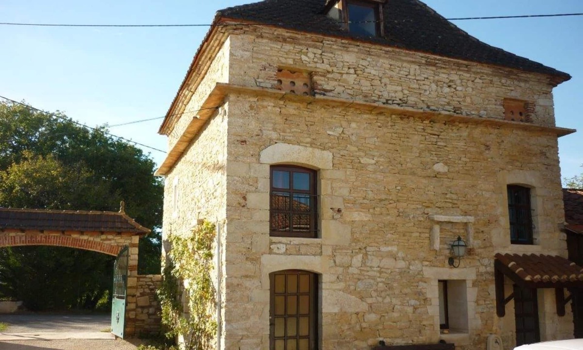 Cahors Bed & Breakfast | Domaine de la Rode Buze