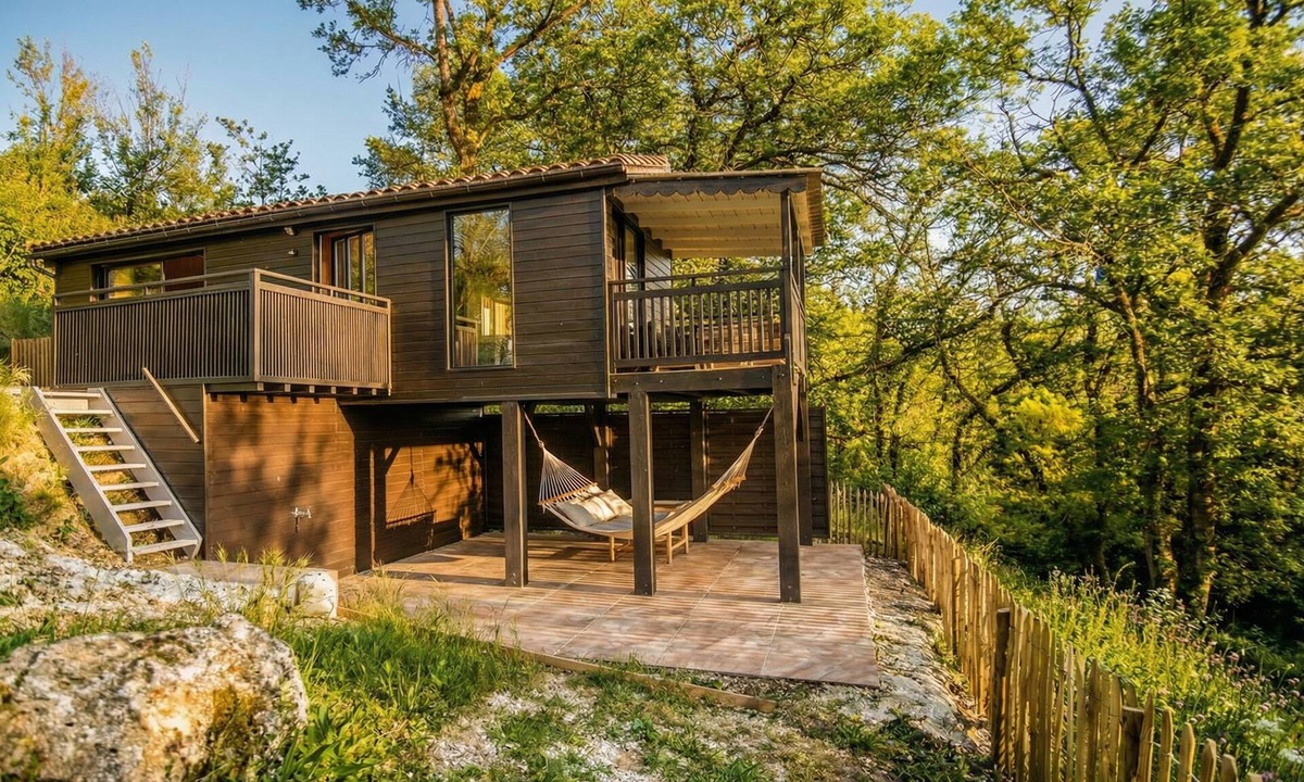 Marsolan Cabin | Domaine la Védence: La Cabane Tchanquée