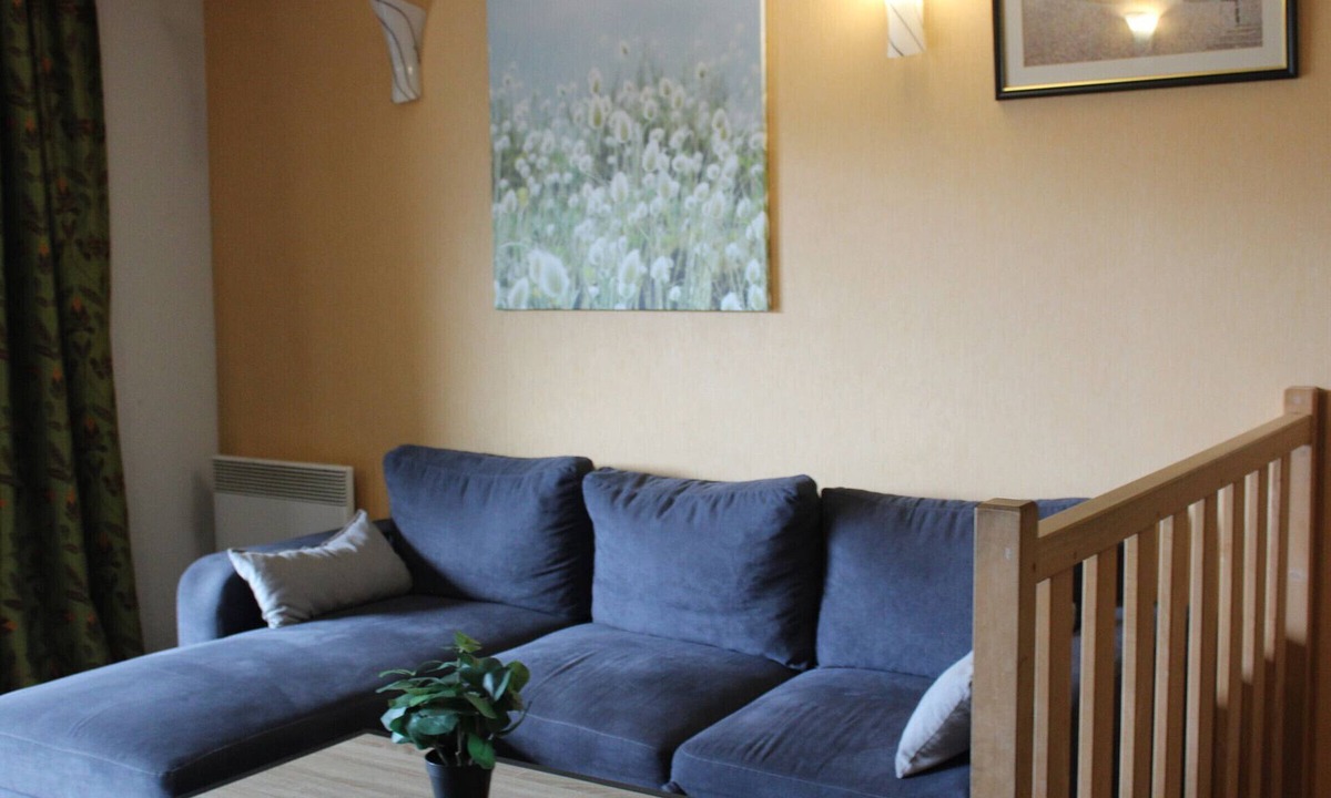 Jausiers Apartment | Duplex T3 in Jausiers - 6 people, terrace, parking