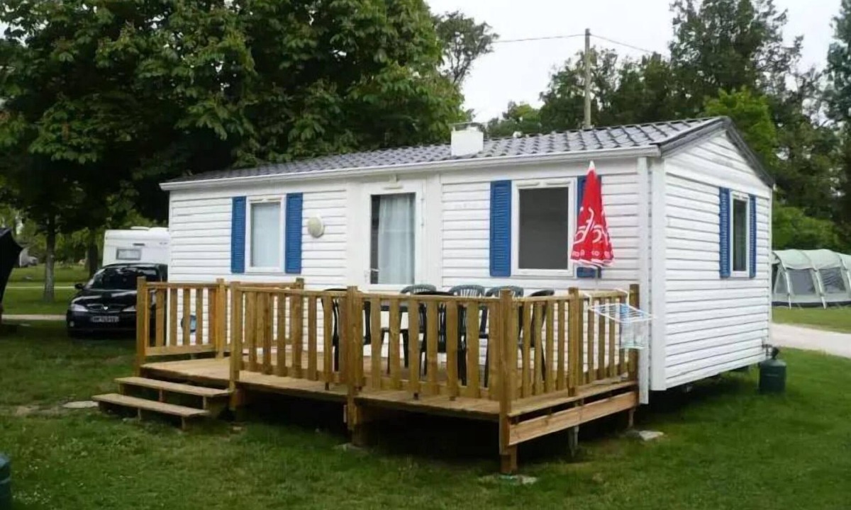 Chemery House | ECO Mobile Home, 26 m² - 2 bedrooms, sleeps 4–6 (up to 6 people)