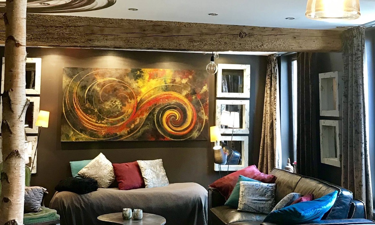 Provins House | Elegance in the Heart of the Medieval