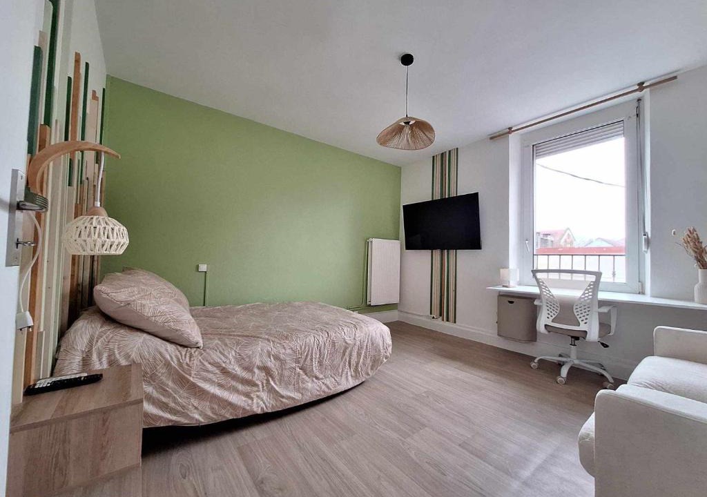 Homecourt Apartment | Elodie - Cosy 5 pers' - Gare - Wifi - 3 lits