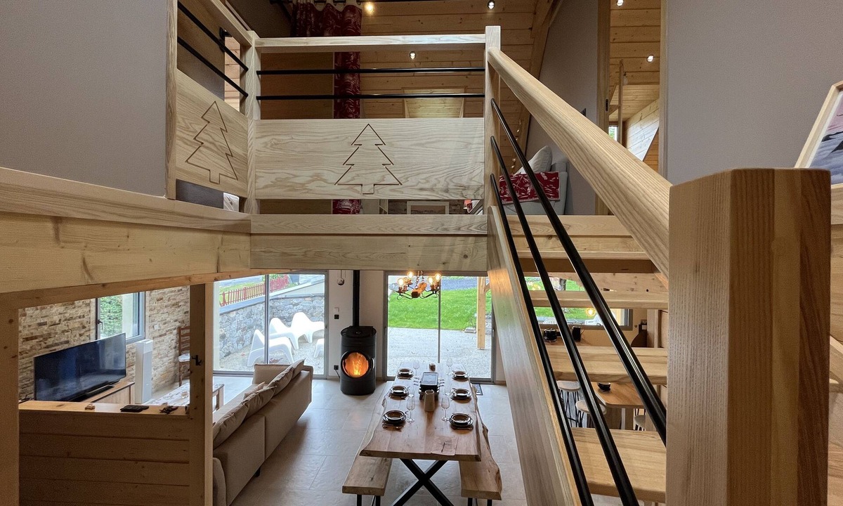 Cauterets Ski Chalet | Enjoy an unforgettable stay at Chalet de Catarrabes beautiful views &Cocooning