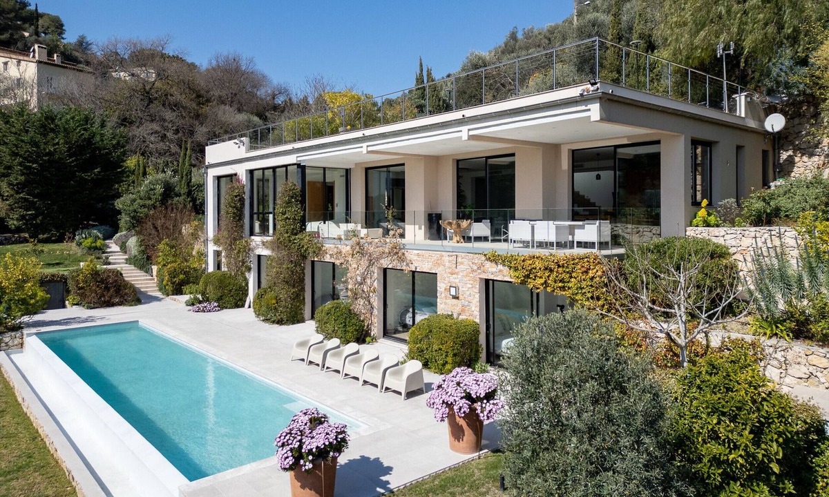 Villefranche-sur-Mer Villa | Exceptional Villa with pool & panoramic sea view