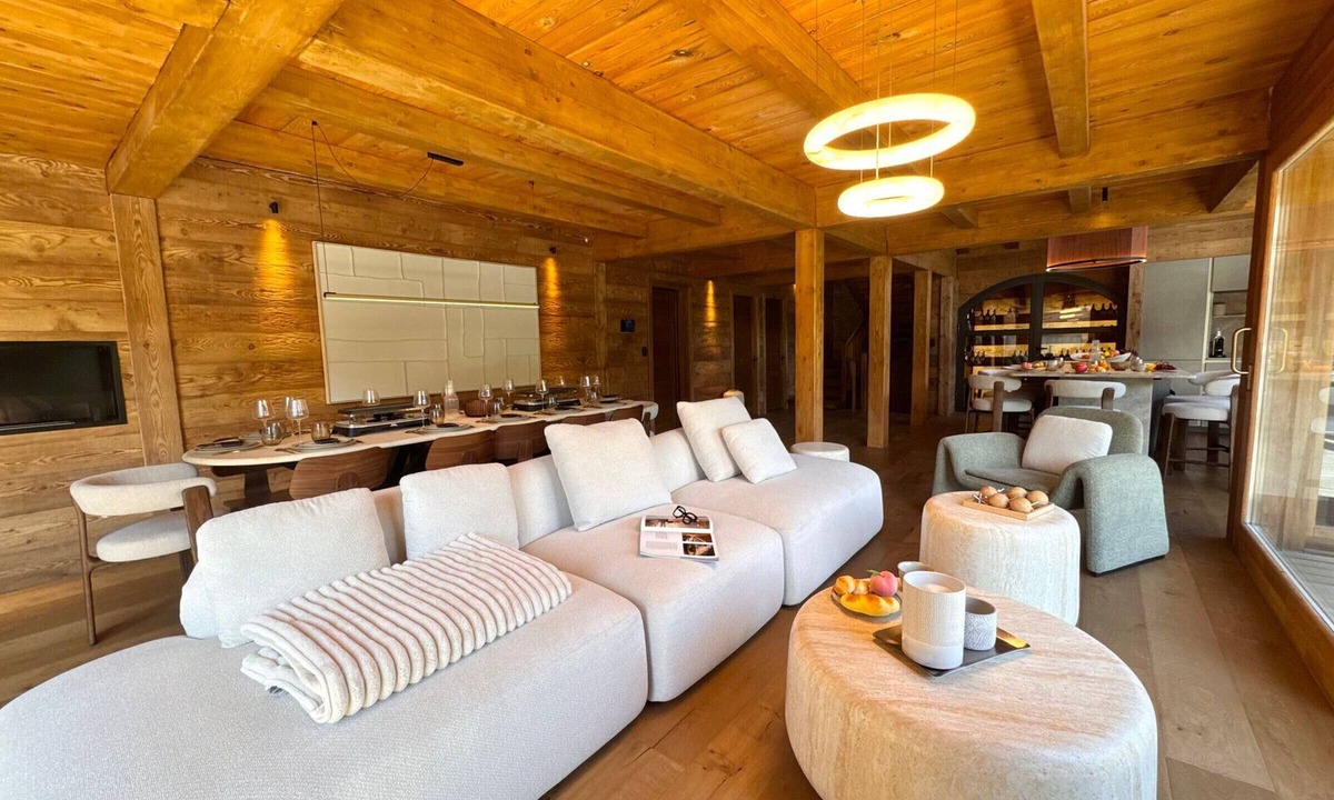 Vars Ski Chalet | Exceptional Chalet in Vars – 21 guests, 450 sqm, 3 suites
