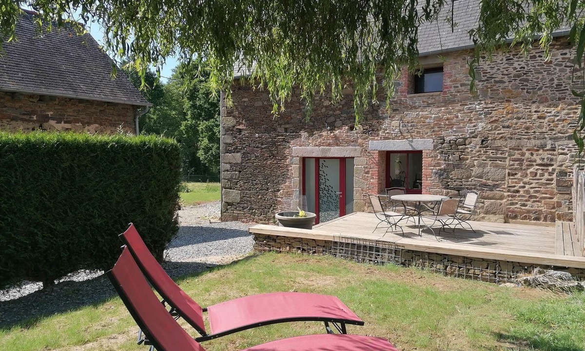 Pleugueneuc House | FALE TOLU - Les Petites rives de la Motte
