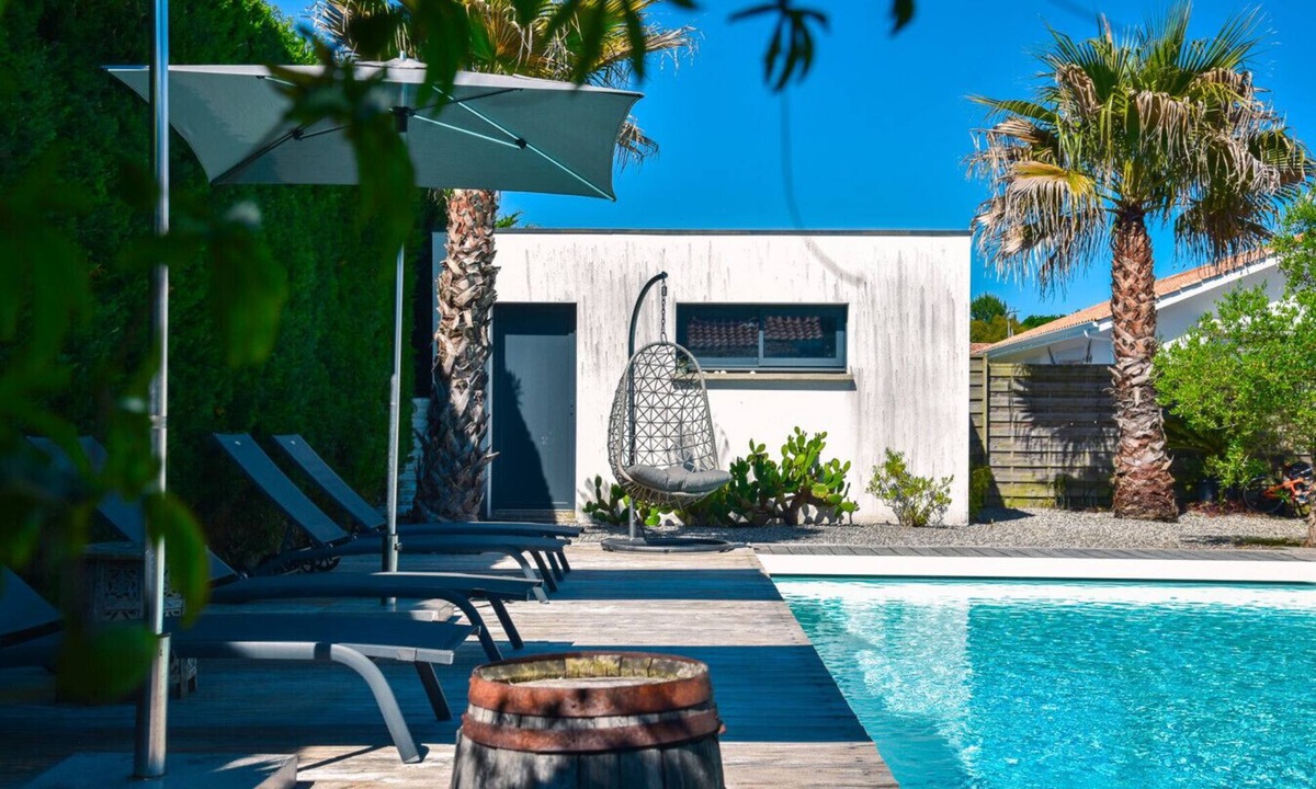 Saubion House | Family villa~10min from the ocean~heated pool