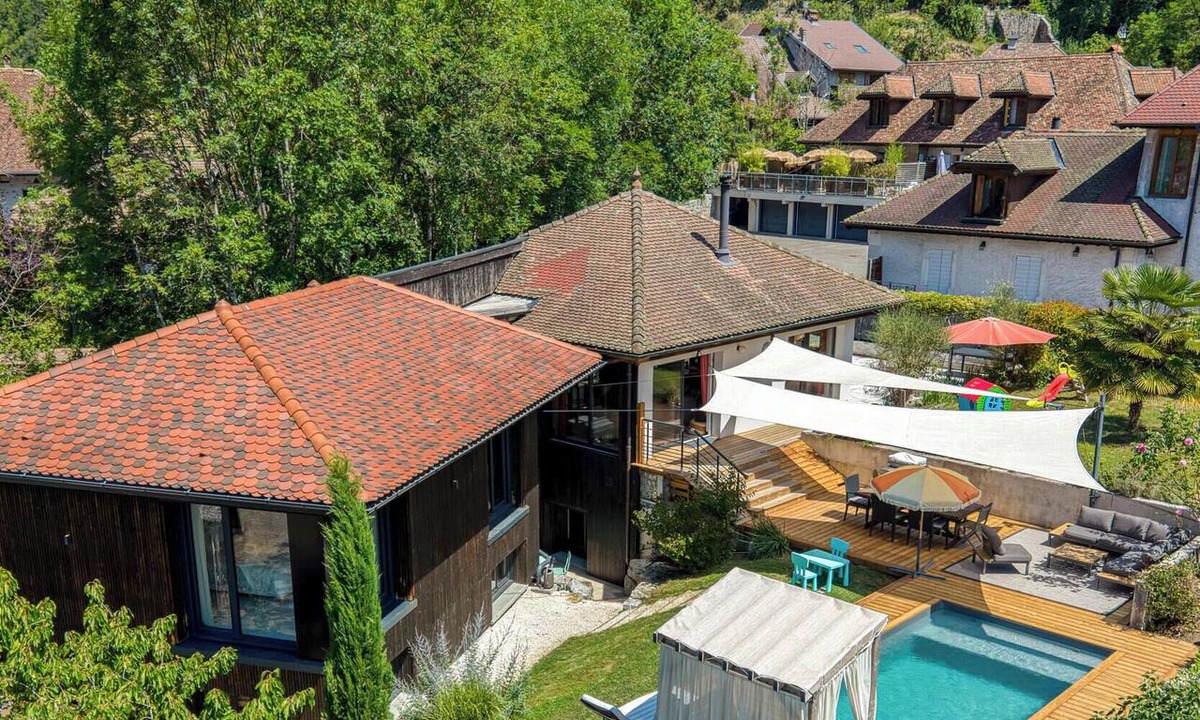 Rovagny House | 🏡 Family Villa with Private Pool Just a Short Walk from Lake Annecy