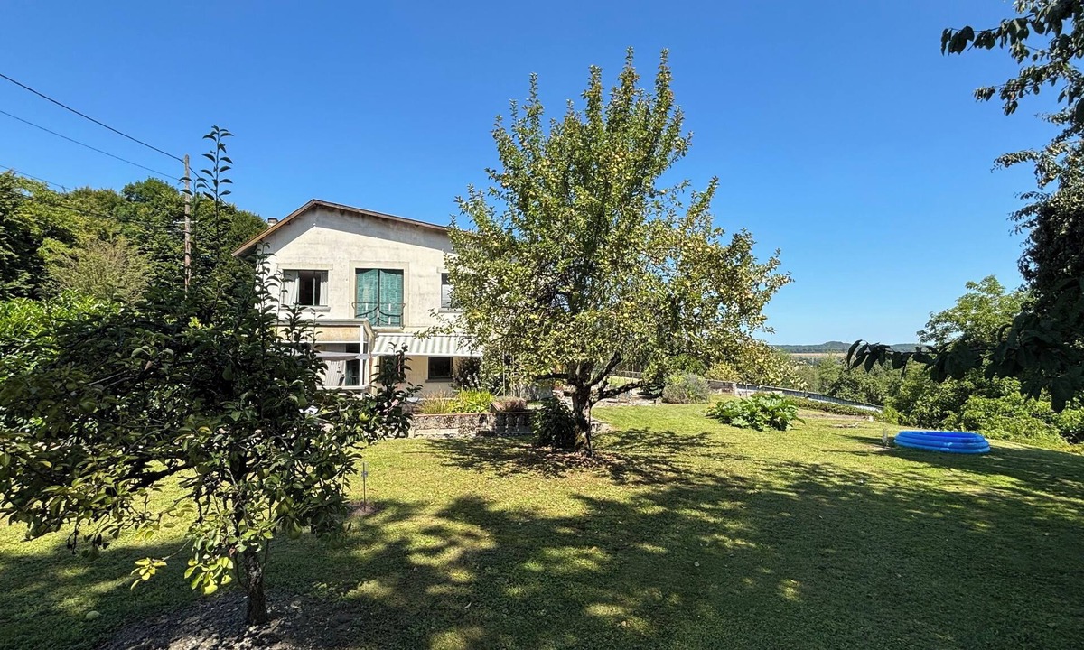 Chatel-Chehery House | Fantastically located, spacious family home, unique views. Lots of space.Top with kids