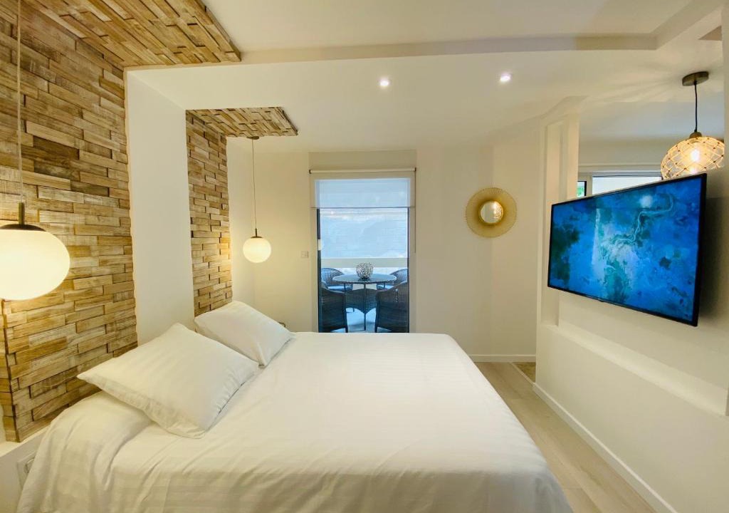 Quartier Administrations Apartment | Feel@Home Nemausus « Le 11 »