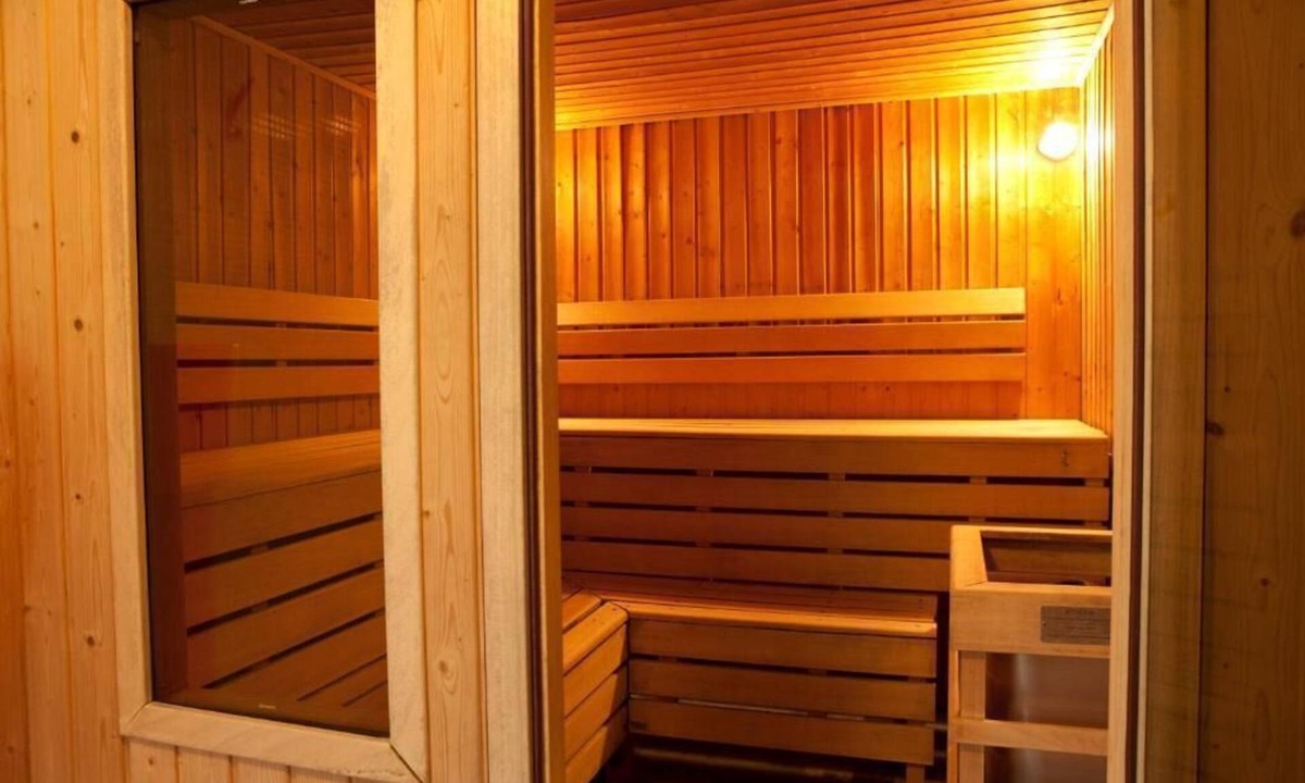 Jausiers Apartment | Floor -2, view valley, swimming pool, hammam, terrace, parking, tv, 50m², Pra Loup