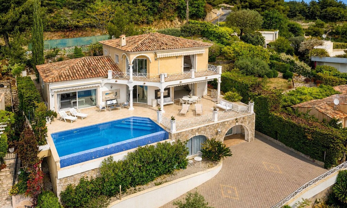 Beausoleil Villa | FRGK Magnificent See View Villa with Monaco backgr